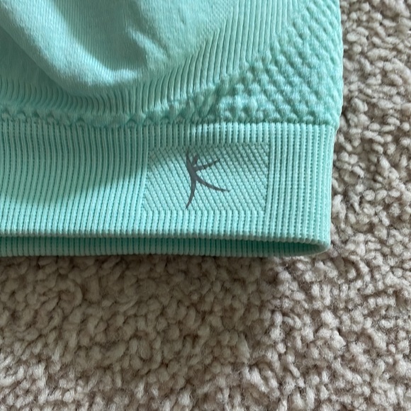 💕SOLD💕Danskin mint green sports bra - Picture 2 of 4